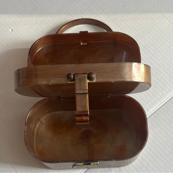 Vintage Brown metallic Cosmetic Case - Picture 4 of 7